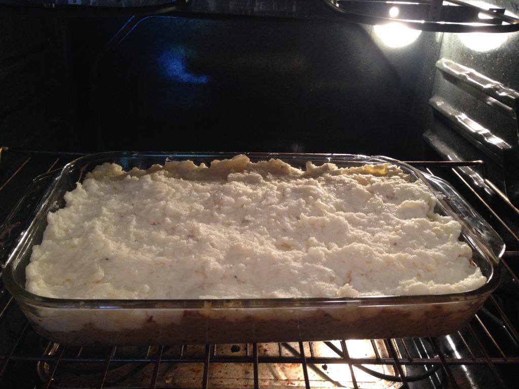 Cheesy Hamburger and Potato Casserole Oven